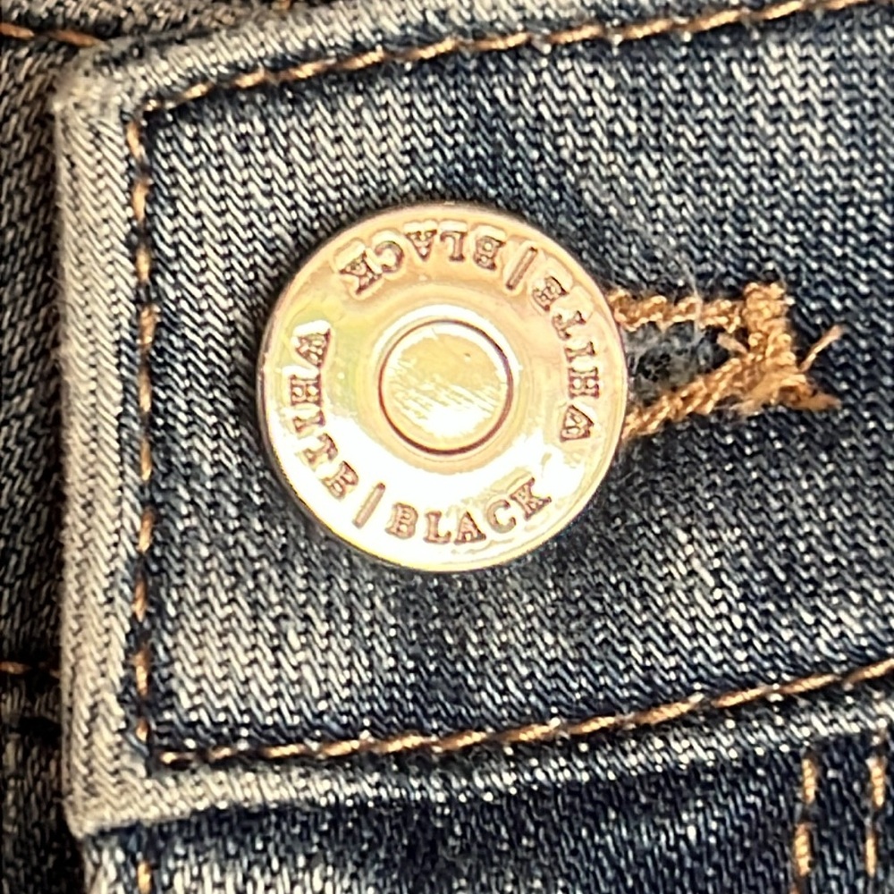 WHITE HOUSE BLACK MARKET The Girlfriend Jeans - Picture 6 of 16